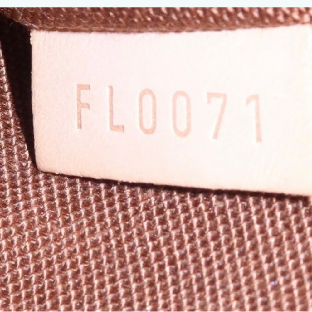Authentic Louis Vuitton Alma Monogram - Picture 5 of 8
